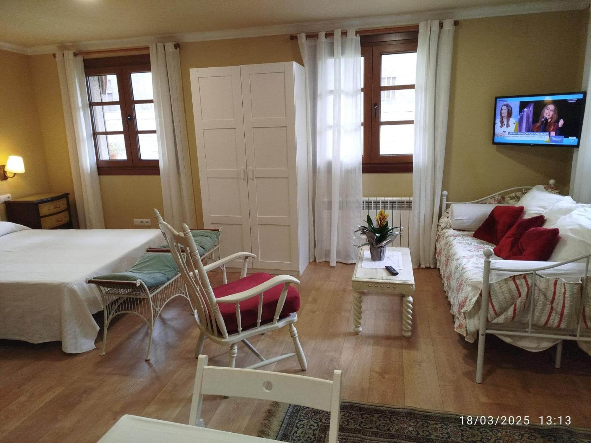 O Apartamento Do Xanza, Ideal Para Parejas Adaptado Movilidad Reducida Meis Ngoại thất bức ảnh